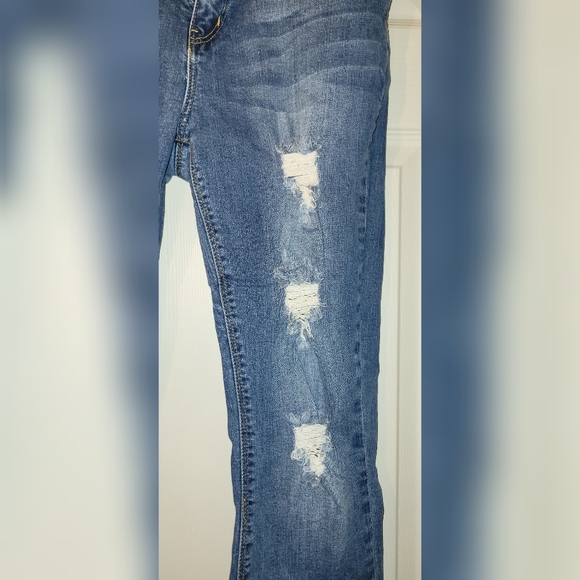 K's More Denim Distressed BootCut Jeans- Size 9 - Picture 3 of 9